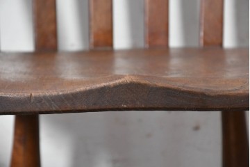 イギリスヴィンテージ　すっきりとしたシルエットのダイニングチェア4脚セット(R-090352)