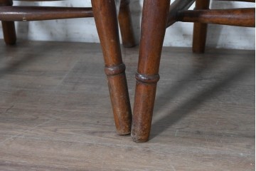 イギリスヴィンテージ　すっきりとしたシルエットのダイニングチェア4脚セット(R-090352)