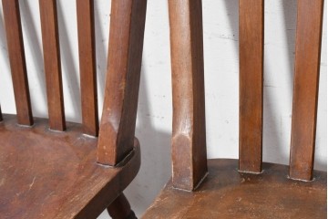 イギリスヴィンテージ　すっきりとしたシルエットのダイニングチェア4脚セット(R-090355)