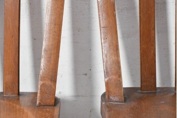 イギリスヴィンテージ　すっきりとしたシルエットのダイニングチェア4脚セット(R-090356)
