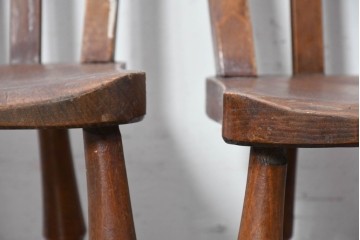 イギリスヴィンテージ　すっきりとしたシルエットのダイニングチェア4脚セット(R-090356)