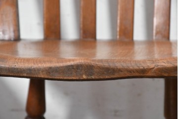 イギリスヴィンテージ　すっきりとしたシルエットのダイニングチェア4脚セット(R-090356)