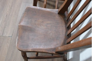 イギリスヴィンテージ　すっきりとしたシルエットのダイニングチェア3脚セット(R-090357)