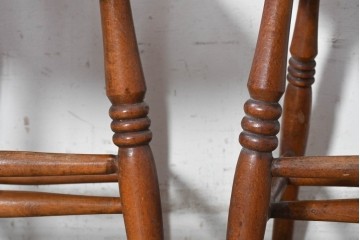 イギリスヴィンテージ　すっきりとしたシルエットのダイニングチェア3脚セット(R-090357)