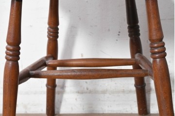 イギリスヴィンテージ　すっきりとしたシルエットのダイニングチェア2脚セット(R-090358)