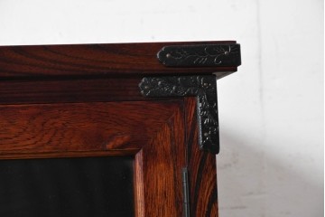 中古　美品　岩谷堂箪笥　重厚な木目と金具が存在感を放つサイドボード　(R-090362)