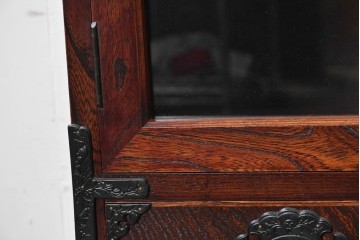 中古　美品　岩谷堂箪笥　重厚な木目と金具が存在感を放つサイドボード　(R-090362)