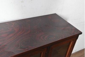中古　美品　岩谷堂箪笥　重厚な木目と金具が存在感を放つサイドボード　(R-090362)