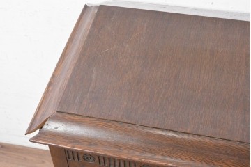 イギリスアンティーク　1920年頃　オーク材　C.Gilbert & Co. Ltd.　Model No.53　収納を備えた手巻き式グラモフォン　(R-090365)