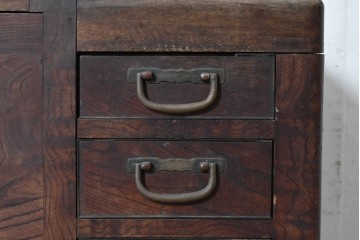 和製アンティーク　1900年から1940年頃　激レア!　超ド級サイズ!!　歴史的希少品!!!　指物師 指亀作　深川金融トップの特注品　特大欅(ケヤキ)帳場火鉢　(R-090367)