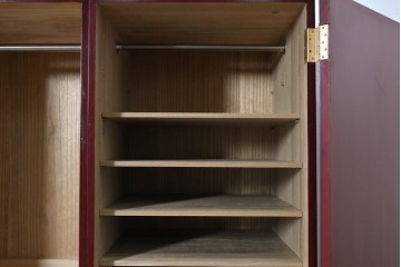 中古　美品　最高級品　桐材　漆塗り　市松模様がお洒落なワードローブ　(R-090373)