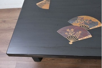 中古　美品　輪島塗　和の趣を楽しめる扇面文様の座卓　(R-090374)