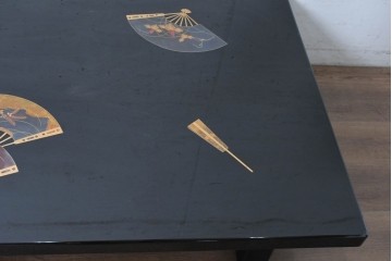 中古　美品　輪島塗　和の趣を楽しめる扇面文様の座卓　(R-090374)