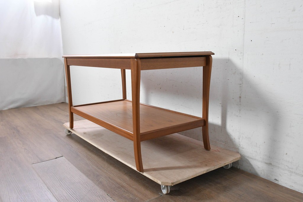 イギリスヴィンテージ　Sutcliffe furniture(サトクリフ・ファニチャー)　チーク材　スライド天板付きセンターテーブル　(R-090375)