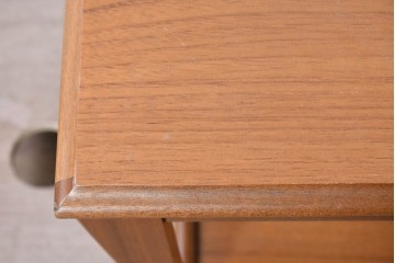 イギリスヴィンテージ　Sutcliffe furniture(サトクリフ・ファニチャー)　チーク材　スライド天板付きセンターテーブル　(R-090375)