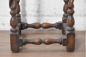 イギリスアンティーク　1920年頃　オーク材　艶やかで上品なツイストレッグの花台　(R-090382)