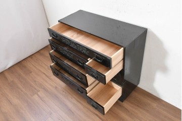 和製ヴィンテージ　美品　希少カラー!!　シックな黒漆塗りが美しい仙台箪笥　(R-090394)