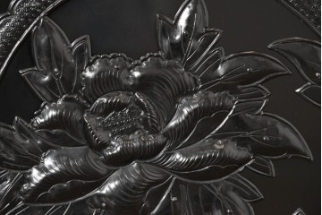 和製ヴィンテージ　美品　希少カラー!!　シックな黒漆塗りが美しい仙台箪笥　(R-090394)