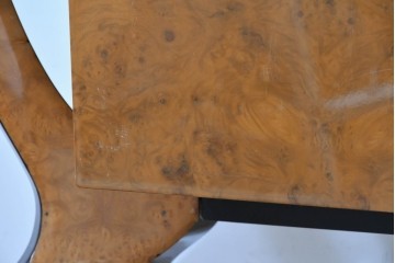 中古　スペイン　Muebles Madima(ムエブレス・マディマ)　バーズアイ　優美な気品を放つモダンデザインのサイドボード　(R-090396)