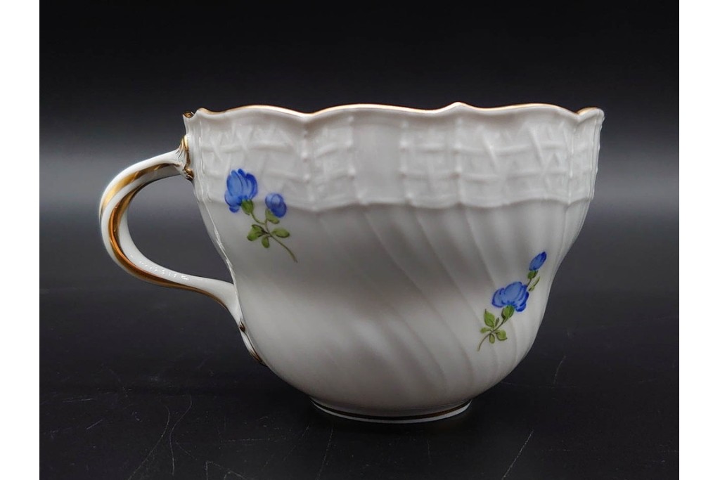 ドイツ製　Meissen(マイセン)　ベーシックフラワー　一つ花デザイン　繊細な花絵が美しいカップ&ソーサー6客セット　外箱付き　(R-090399)