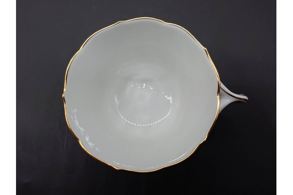ドイツ製　Meissen(マイセン)　ベーシックフラワー　一つ花デザイン　繊細な花絵が美しいカップ&ソーサー6客セット　外箱付き　(R-090399)