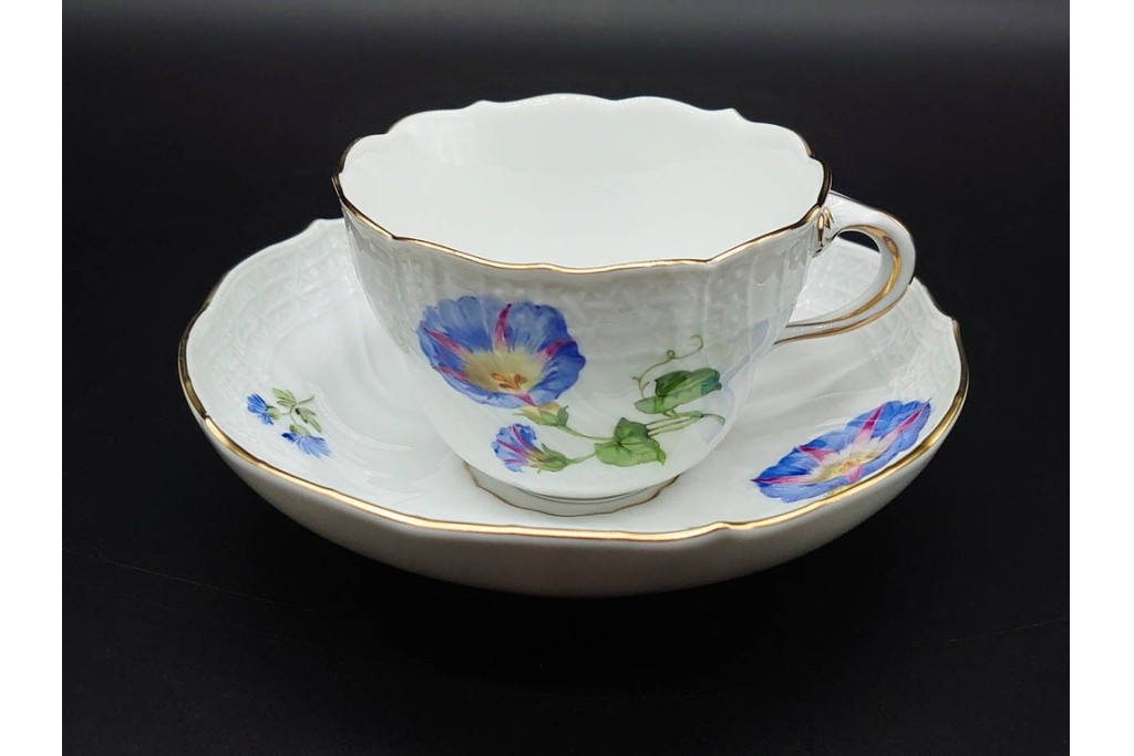 ドイツ製　Meissen(マイセン)　ベーシックフラワー　一つ花デザイン　繊細な花絵が美しいカップ&ソーサー6客セット　外箱付き　(R-090399)
