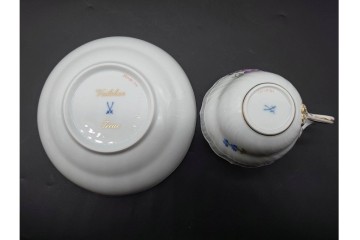 ドイツ製　Meissen(マイセン)　ベーシックフラワー　一つ花デザイン　繊細な花絵が美しいカップ&ソーサー6客セット　外箱付き　(R-090399)