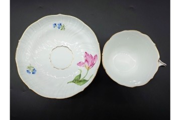 ドイツ製　Meissen(マイセン)　ベーシックフラワー　一つ花デザイン　繊細な花絵が美しいカップ&ソーサー6客セット　外箱付き　(R-090399)