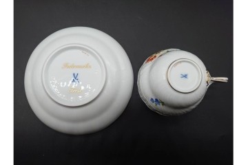 ドイツ製　Meissen(マイセン)　ベーシックフラワー　一つ花デザイン　繊細な花絵が美しいカップ&ソーサー6客セット　外箱付き　(R-090399)