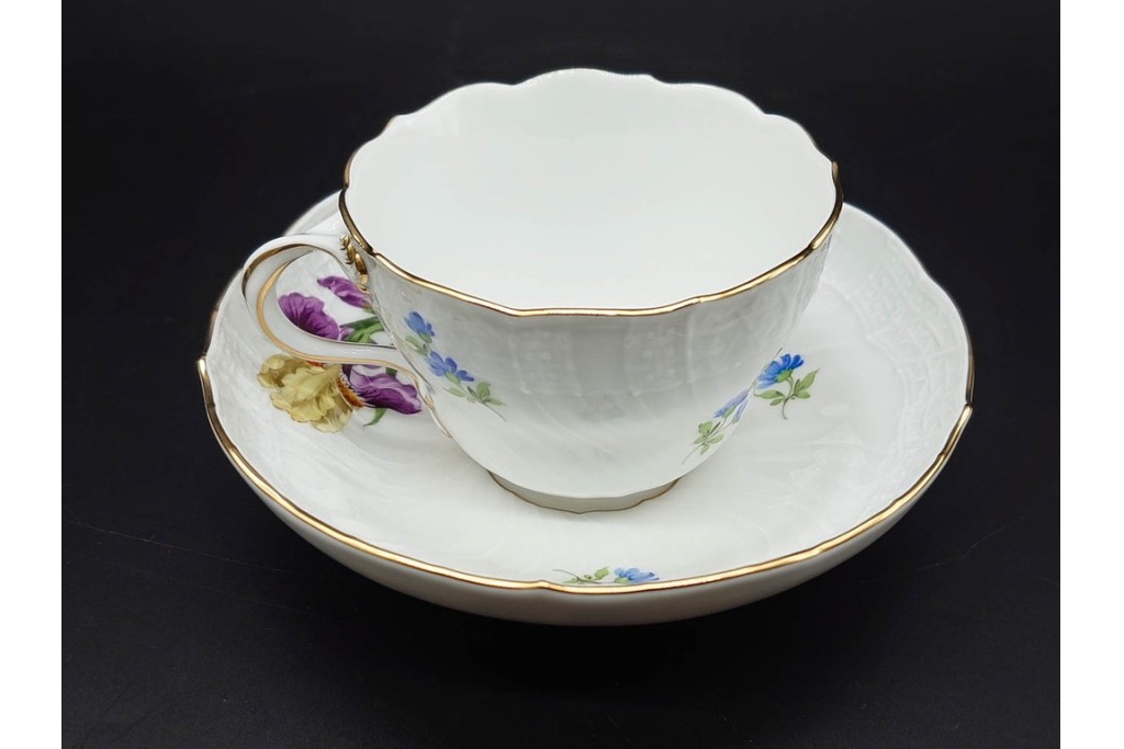 ドイツ製　Meissen(マイセン)　ベーシックフラワー　一つ花デザイン　繊細な花絵が美しいカップ&ソーサー6客セット　外箱付き　(R-090399)