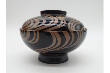 輪島塗　金井日華堂造(金井武助)　木製　漆器　優美な流水蒔絵吸物椀5点セット　共箱付き　(R-090401)