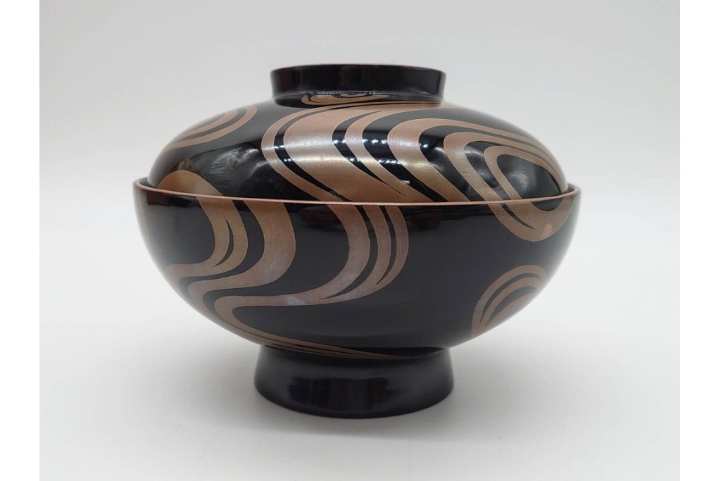 輪島塗　金井日華堂造(金井武助)　木製　漆器　優美な流水蒔絵吸物椀5点セット　共箱付き　(R-090401)