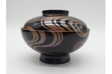 輪島塗　金井日華堂造(金井武助)　木製　漆器　優美な流水蒔絵吸物椀5点セット　共箱付き　(R-090401)