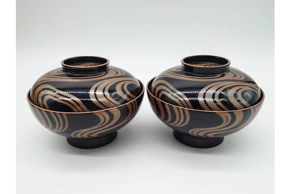 輪島塗　金井日華堂造(金井武助)　木製　漆器　優美な流水蒔絵吸物椀5点セット　共箱付き　(R-090401)