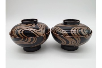 輪島塗　金井日華堂造(金井武助)　木製　漆器　優美な流水蒔絵吸物椀5点セット　共箱付き　(R-090401)