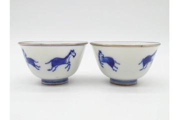 唐物　成化年製　南京染付　馬図が目を引く煎茶碗5点セット　外箱付き　(R-090407)