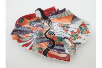 江戸期　古伊万里　色絵・染付　花唐草　冨貴長春　あでやかな小町形向付(姫皿)5点セット　外箱付き　(R-090408)