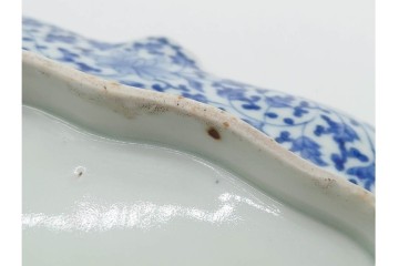 江戸期　古伊万里　色絵・染付　花唐草　冨貴長春　あでやかな小町形向付(姫皿)5点セット　外箱付き　(R-090408)