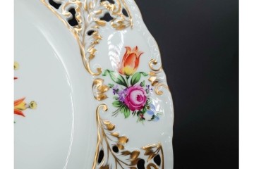 ハンガリー　HEREND(ヘレンド)　花絵　華やかなオープンワークプレート　(R-090412)