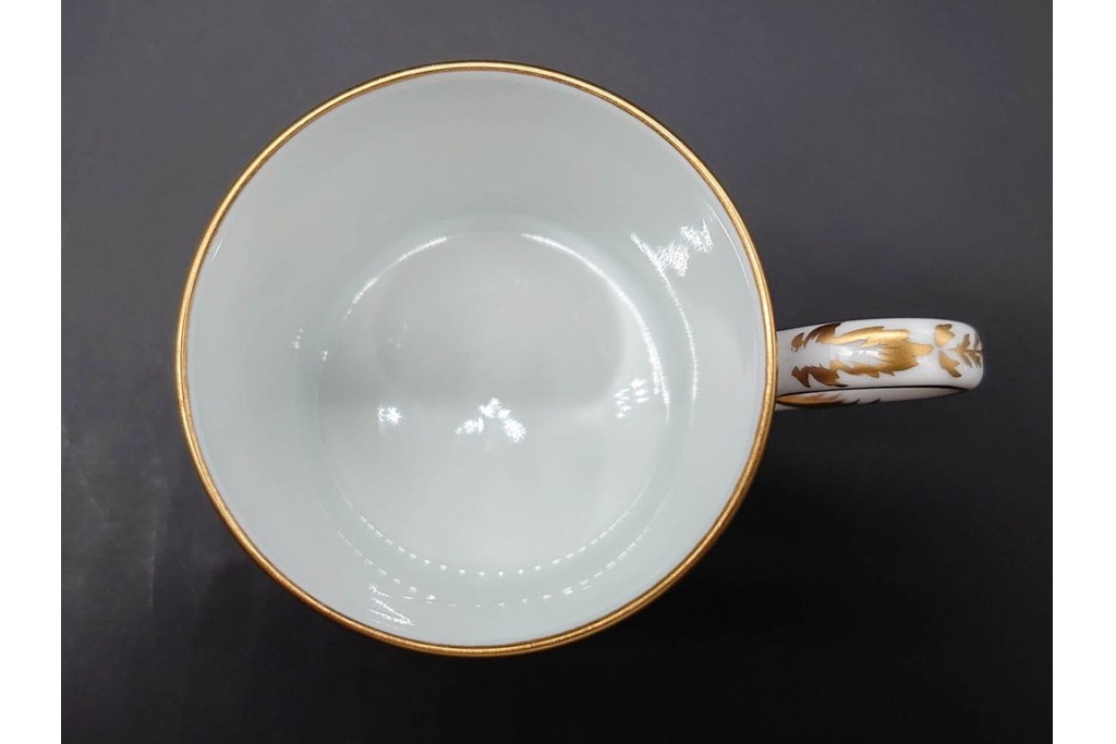 フランス　ROYALE LIMOGES(ロワイヤル リモージュ)　気品漂うカップ&ソーサー　(R-090414)