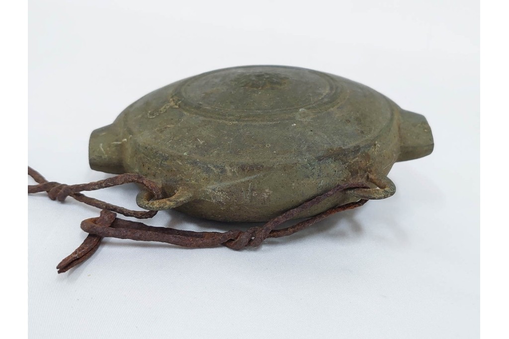 時代物　1点に阿部忠右衛門の銘あり　重厚な趣の鰐口3点セット　(R-090422)