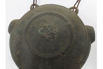 時代物　1点に阿部忠右衛門の銘あり　重厚な趣の鰐口3点セット　(R-090422)