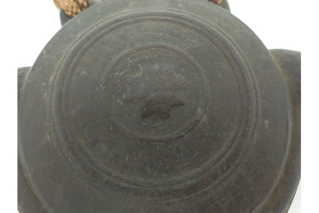 時代物　1点に阿部忠右衛門の銘あり　重厚な趣の鰐口3点セット　(R-090422)