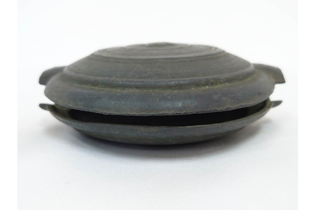 時代物　1点に阿部忠右衛門の銘あり　重厚な趣の鰐口3点セット　(R-090422)