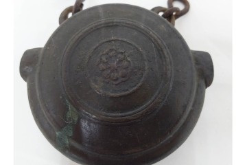 時代物　1点に阿部忠右衛門の銘あり　重厚な趣の鰐口3点セット　(R-090422)