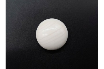 本蛤・那智黒の碁石と欅の碁笥セット　外箱付き　(R-090424)