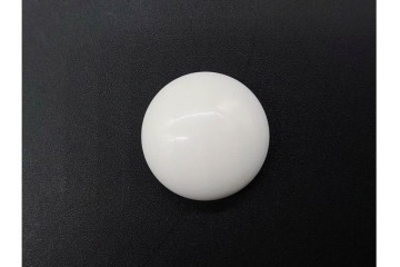 本蛤・那智黒の碁石と欅の碁笥セット　外箱付き　(R-090424)