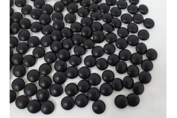 本蛤・那智黒の碁石と欅の碁笥セット　外箱付き　(R-090424)
