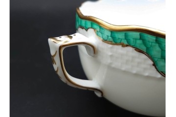 ハンガリー　HEREND(ヘレンド)　ハイランドフラワー　華やかなティーカップ&ソーサー　(R-090430)