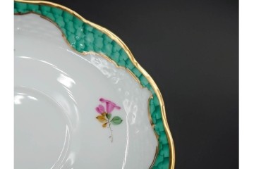 ハンガリー　HEREND(ヘレンド)　ハイランドフラワー　華やかなティーカップ&ソーサー　(R-090430)